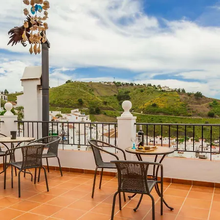Casa Finola Bed & Breakfast 3*